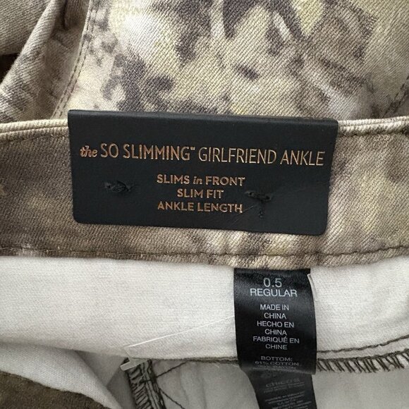 Chicos Women Sz 0.5 US 6 Floral Impression So Slimming Girlfriend Ankle Jean NWT - Picture 11 of 14